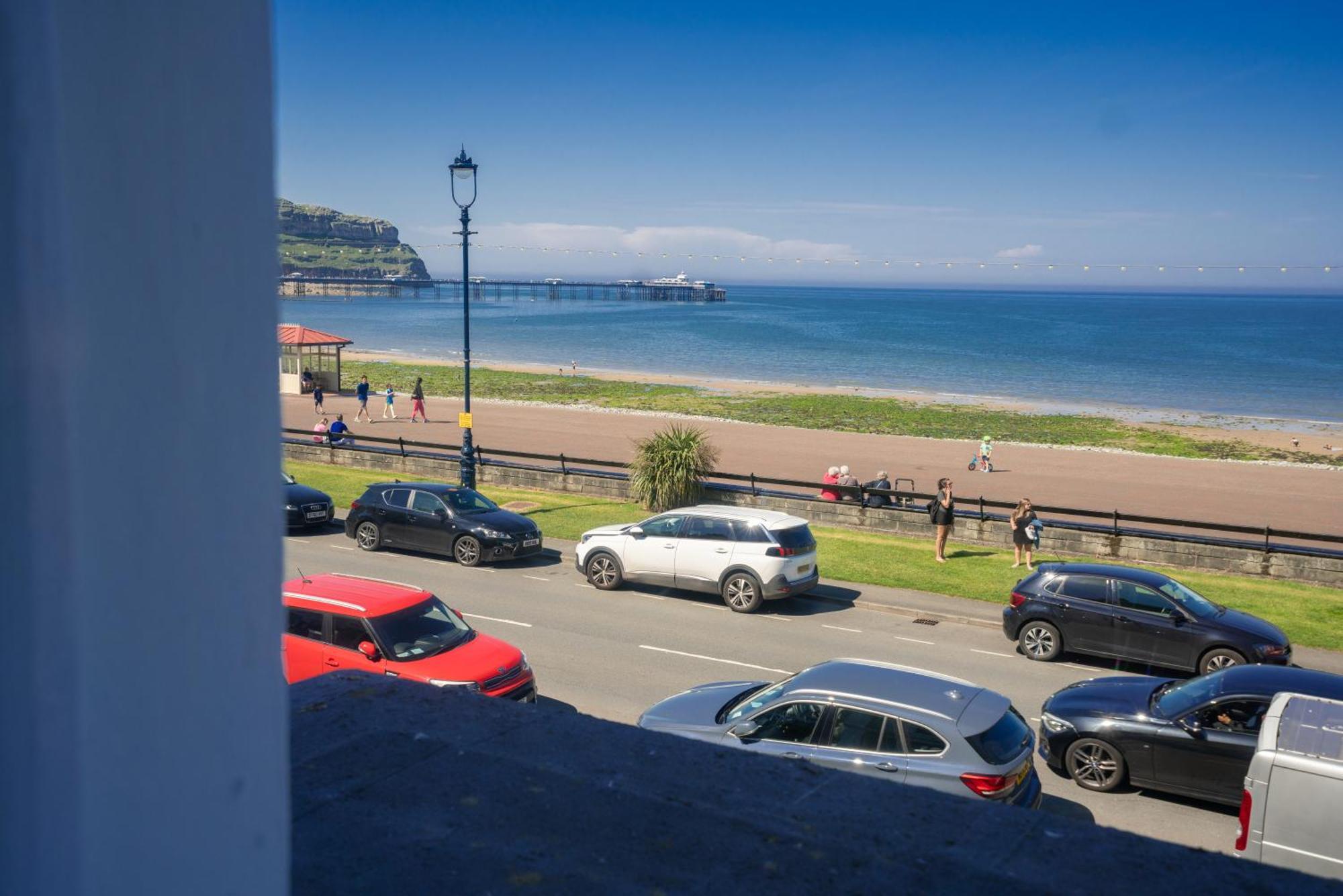 The Central Hotel Llandudno Exterior foto